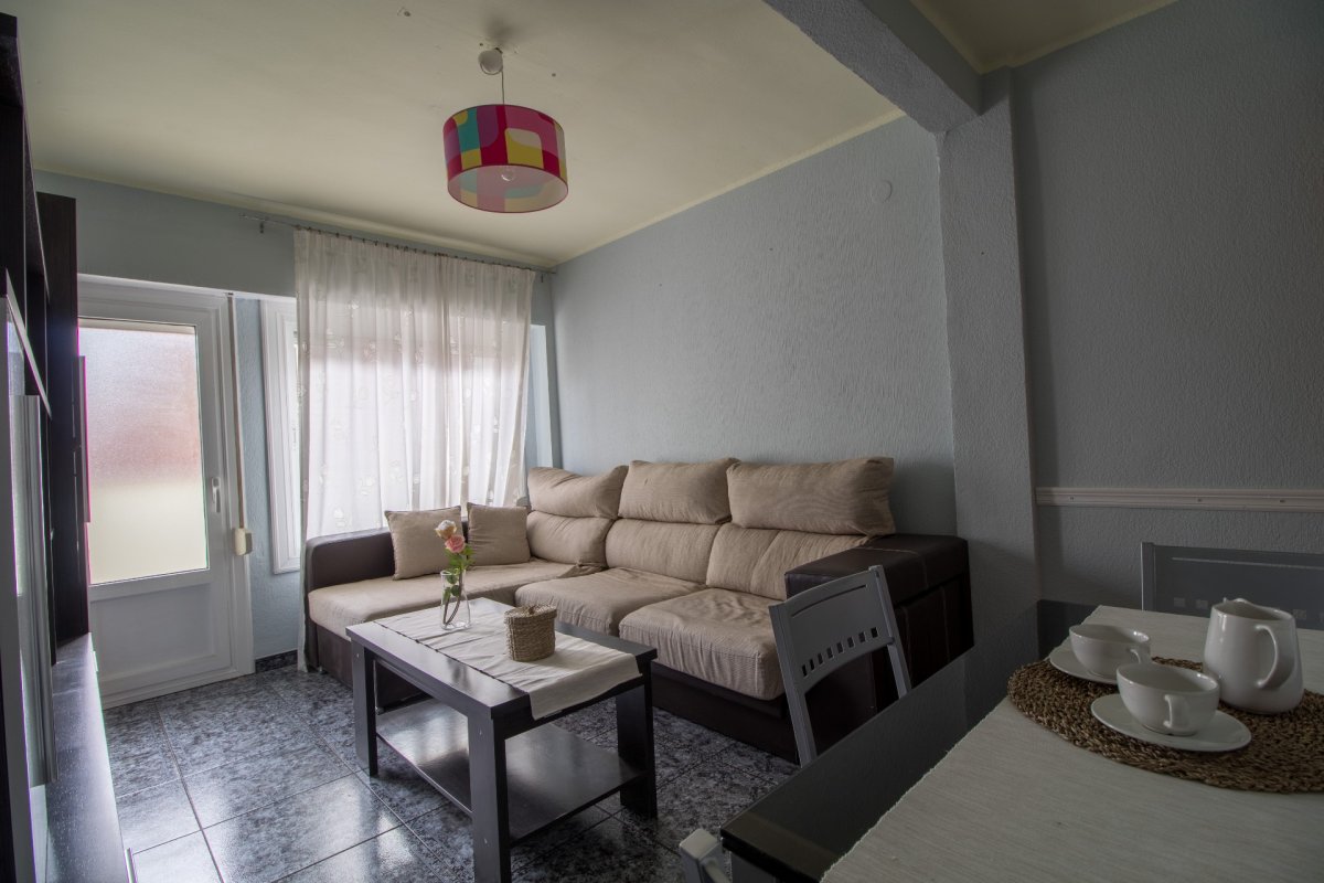 Un piso acogedor donde comenzar — Foto 2 de 8