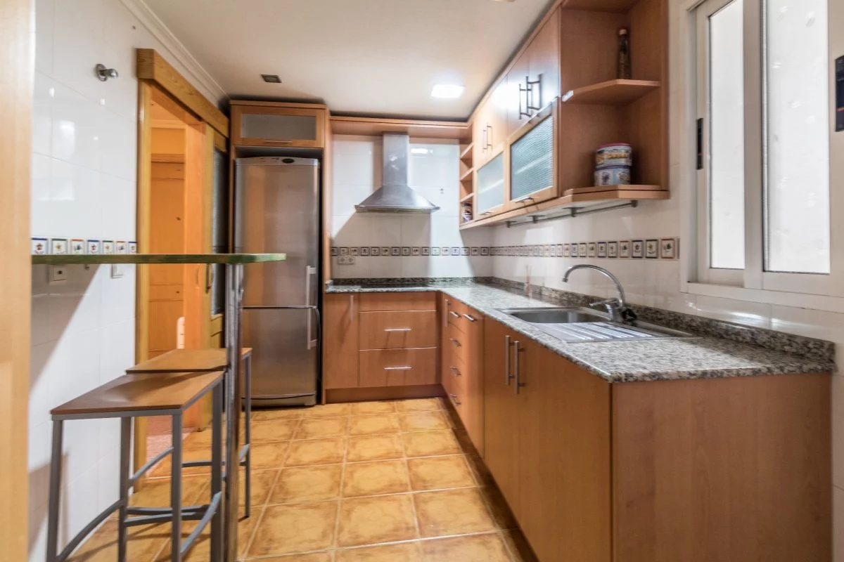 Apartment for sale in Paseo De Ronda, Elda — Photo 2 of 12