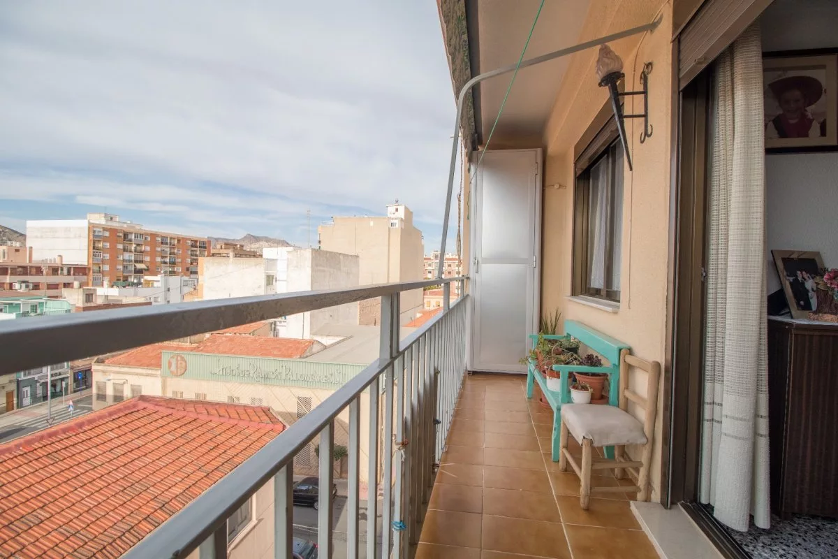 Apartment · 3 bed · 2 baths · 100 m² · Elda