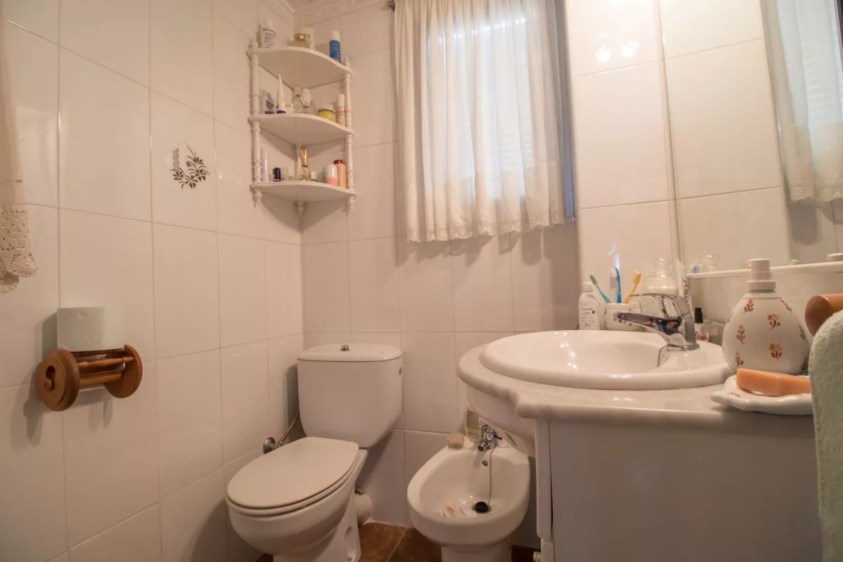 Apartment · 3 bed · 2 baths · 100 m² · Elda — Photo 2 of 10