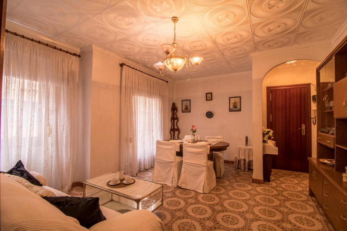 Apartment · 3 bed · 1 bath · 84 m² · Elda