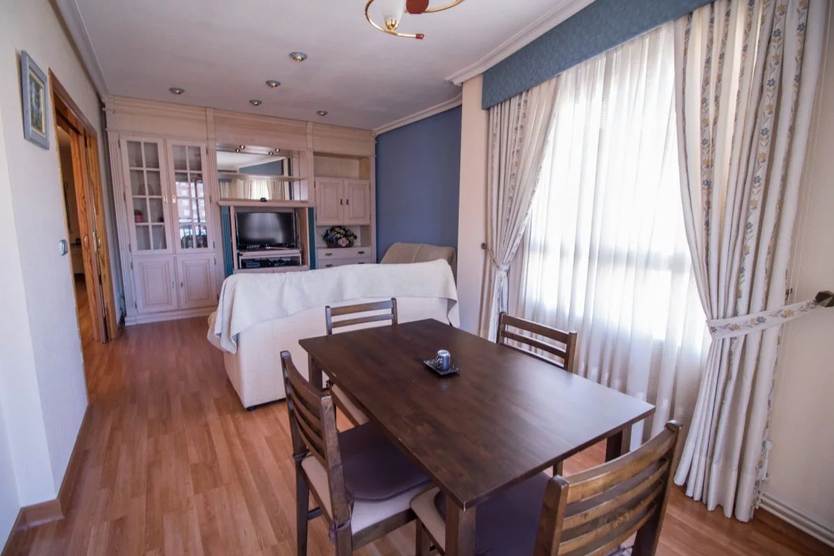 Apartment · 3 bed · 2 baths · 113 m² · Petrer — Photo 2 of 14