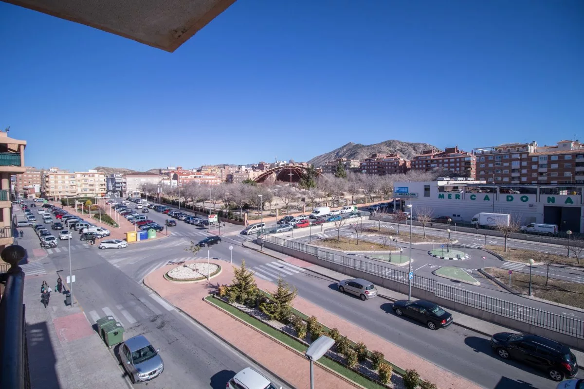 Apartment · 3 bed · 2 baths · 113 m² · Petrer — Photo 4 of 14