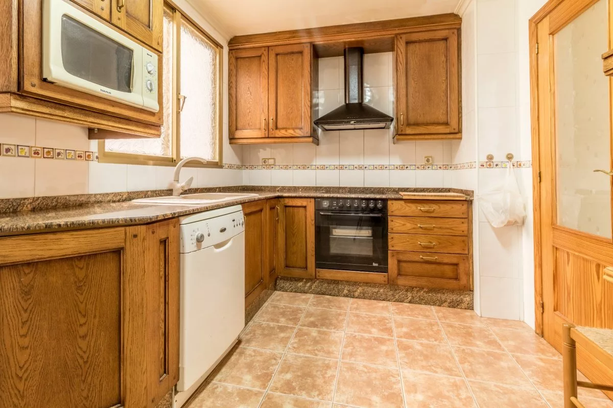 Apartment · 4 bed · 2 baths · 110 m² · Elda — Photo 3 of 11