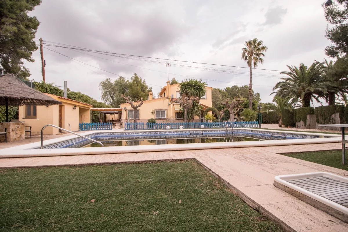 A big house near sport centre