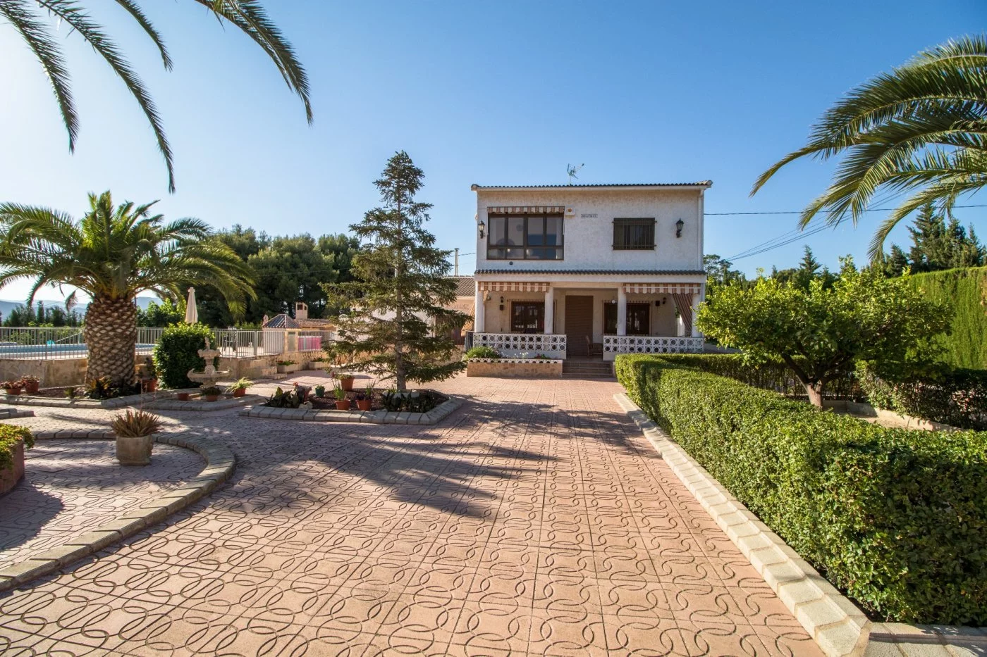 Country house for rent in Salinetas, Petrer — Photo 2 of 36