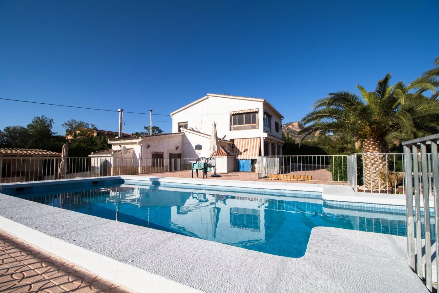 Country house for rent in Salinetas, Petrer — Photo 3 of 36