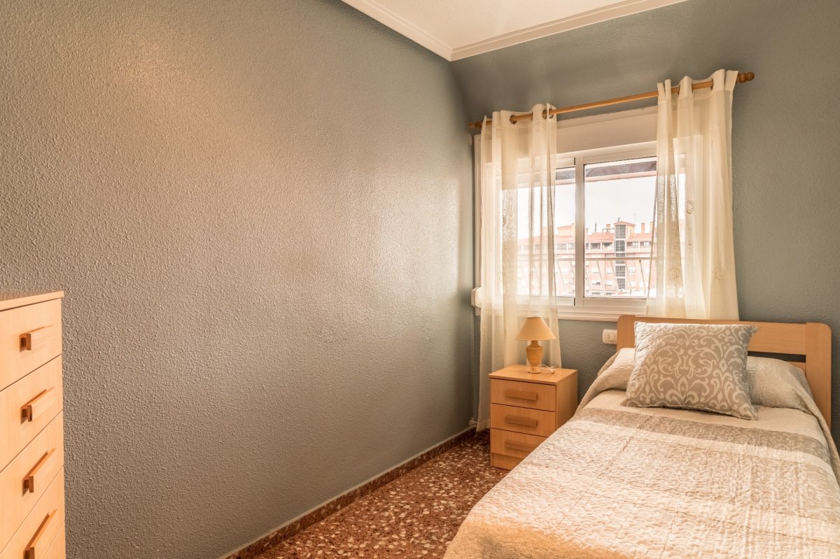 Apartment for rent in Av. de Madrid, Petrer — Photo 5 of 9