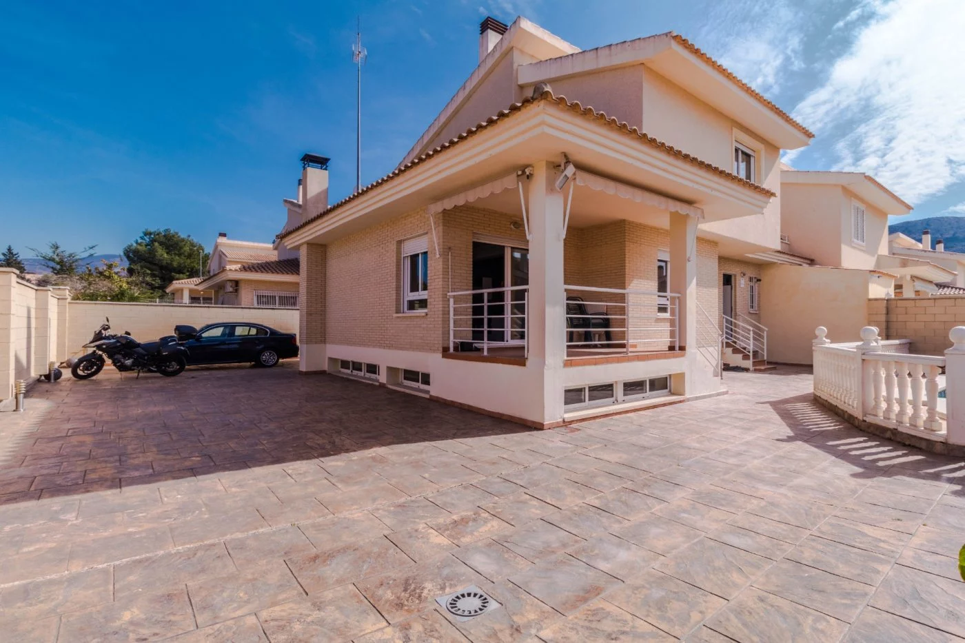 Bungalow for rent in Avenida de ronda, Elda — Photo 3 of 38