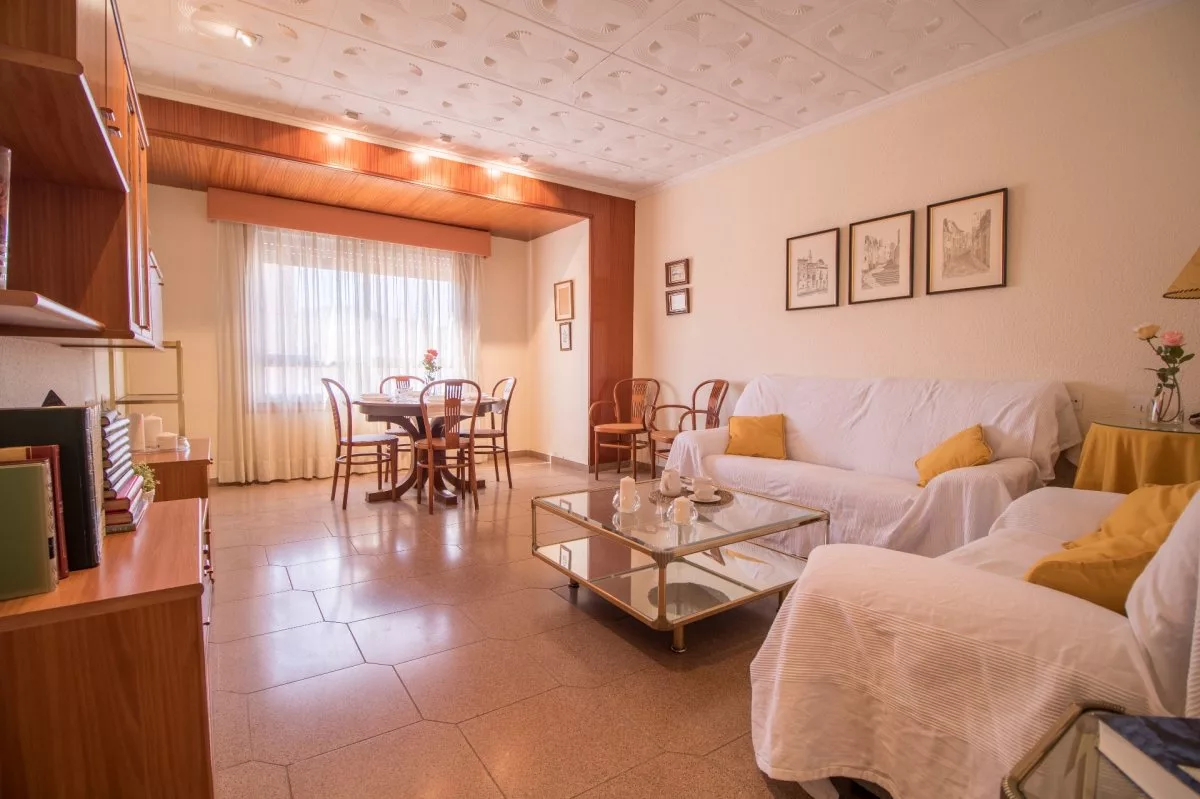 Apartment · 4 bed · 2 baths · 170 m² · Elda — Photo 2 of 10