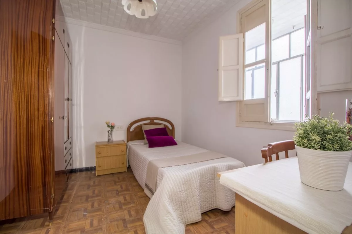 Apartment · 2 bed · 1 bath · 70 m² · Elda — Photo 2 of 6