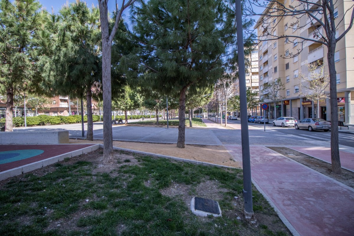Piso con piscina en la av, de Ronda — Foto 3 de 18