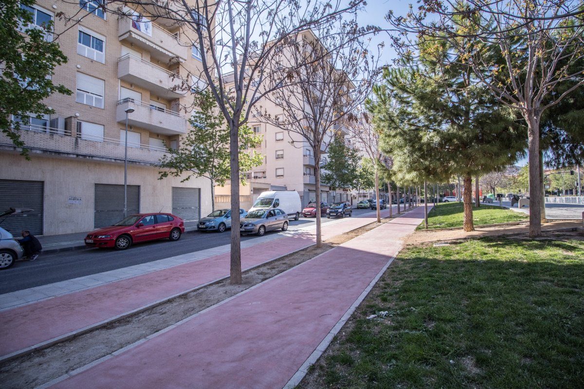 Piso con piscina en la av, de Ronda — Foto 4 de 18