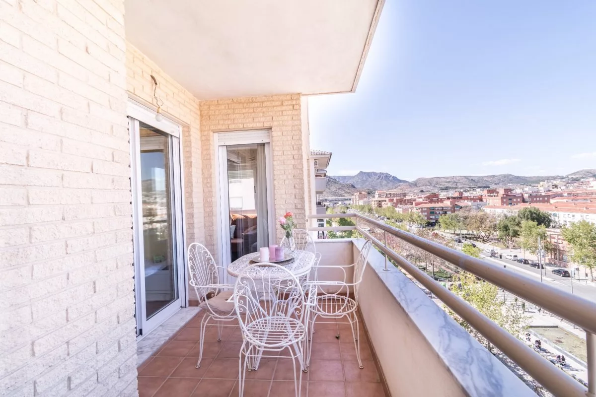 Apartment · 3 bed · 2 baths · 112 m² · Elda