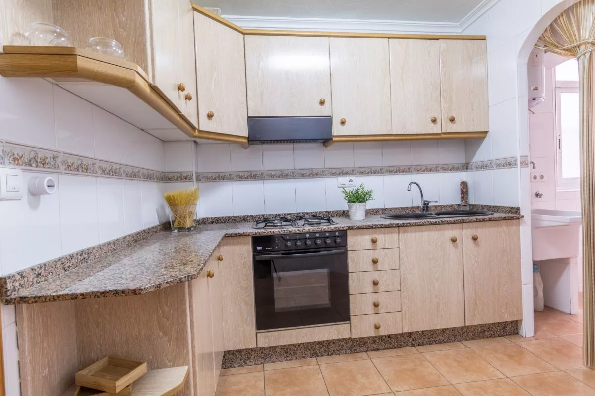 Apartment · 3 bed · 1 bath · 100 m² · Elda — Photo 3 of 10