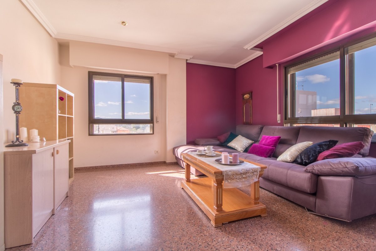 Apartment · 3 bed · 2 baths · 100 m² · Petrer — Photo 2 of 12