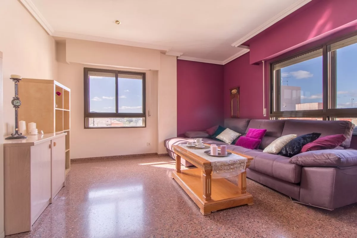 Apartment · 3 bed · 2 baths · 100 m² · Petrer — Photo 2 of 12