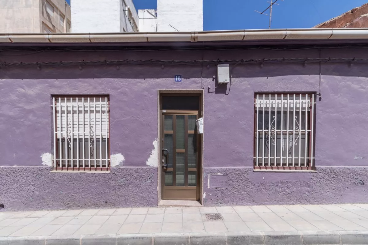 House · 3 bed · 1 bath · 120 m² · Elda