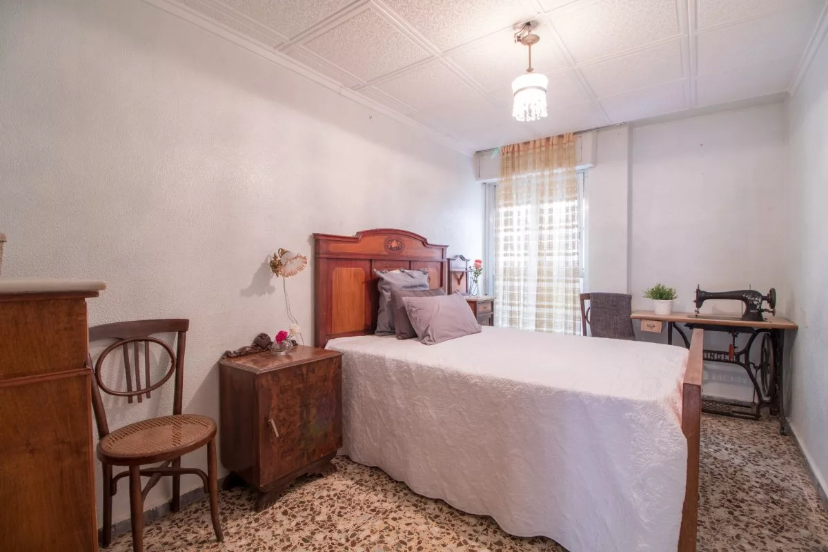 Apartment · 3 bed · 1 bath · 100 m² · Elda