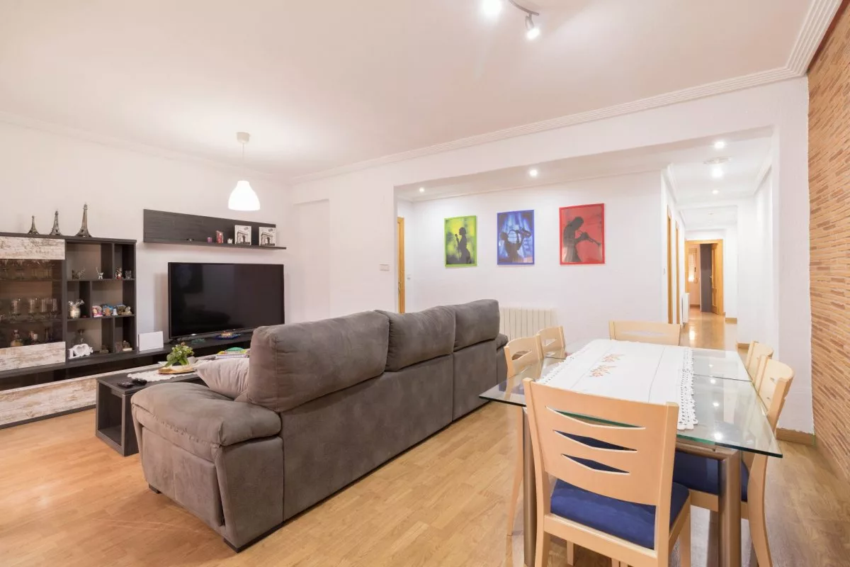 Apartment · 3 bed · 1 bath · Elda