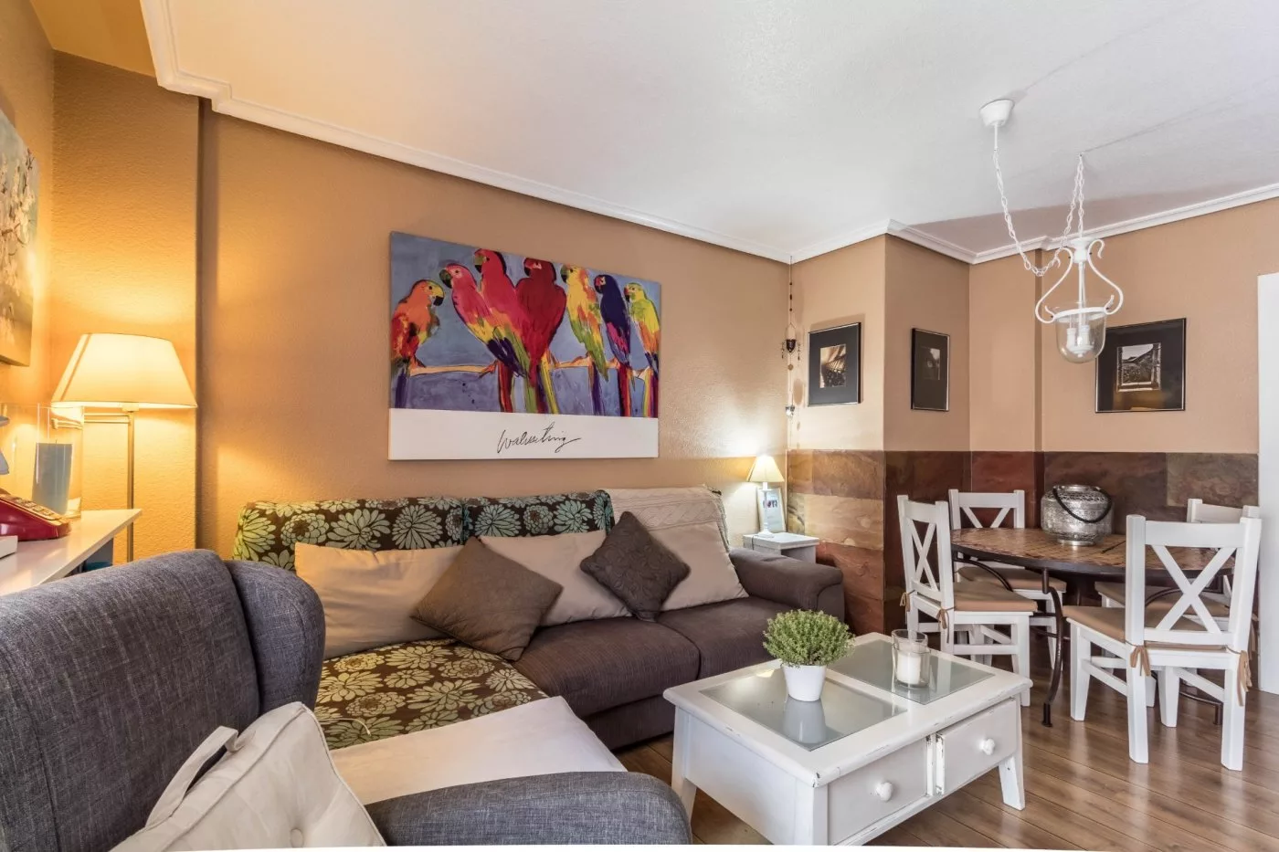 Apartment · 4 bed · 2 baths · 105 m² · Elda