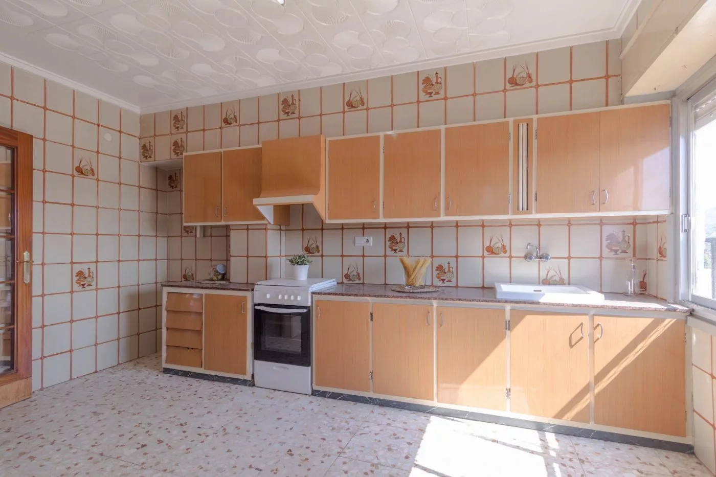 Apartment · 3 bed · 2 baths · 130 m² · Elda — Photo 2 of 11