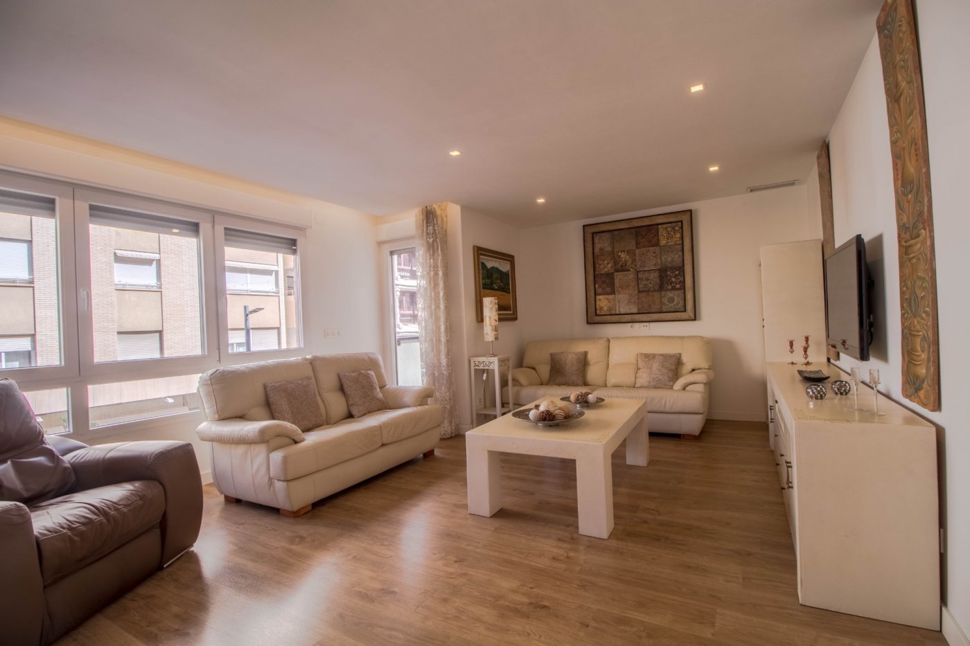 Apartment · 3 bed · 2 baths · 133 m² · Elda — Photo 2 of 19