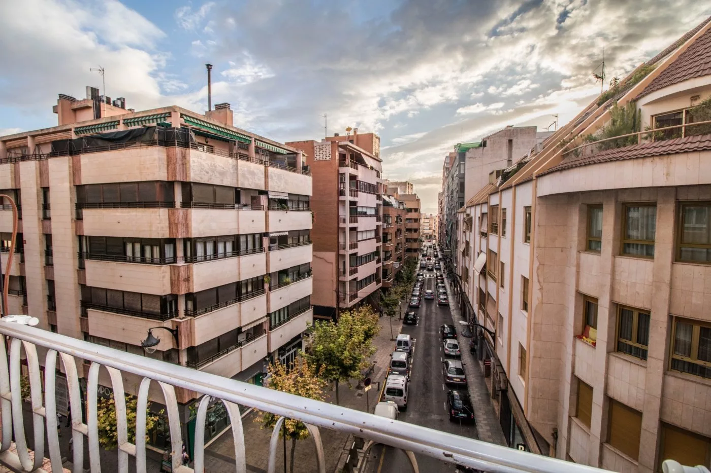 Apartment · 4 bed · 1 bath · 110 m² · Elda