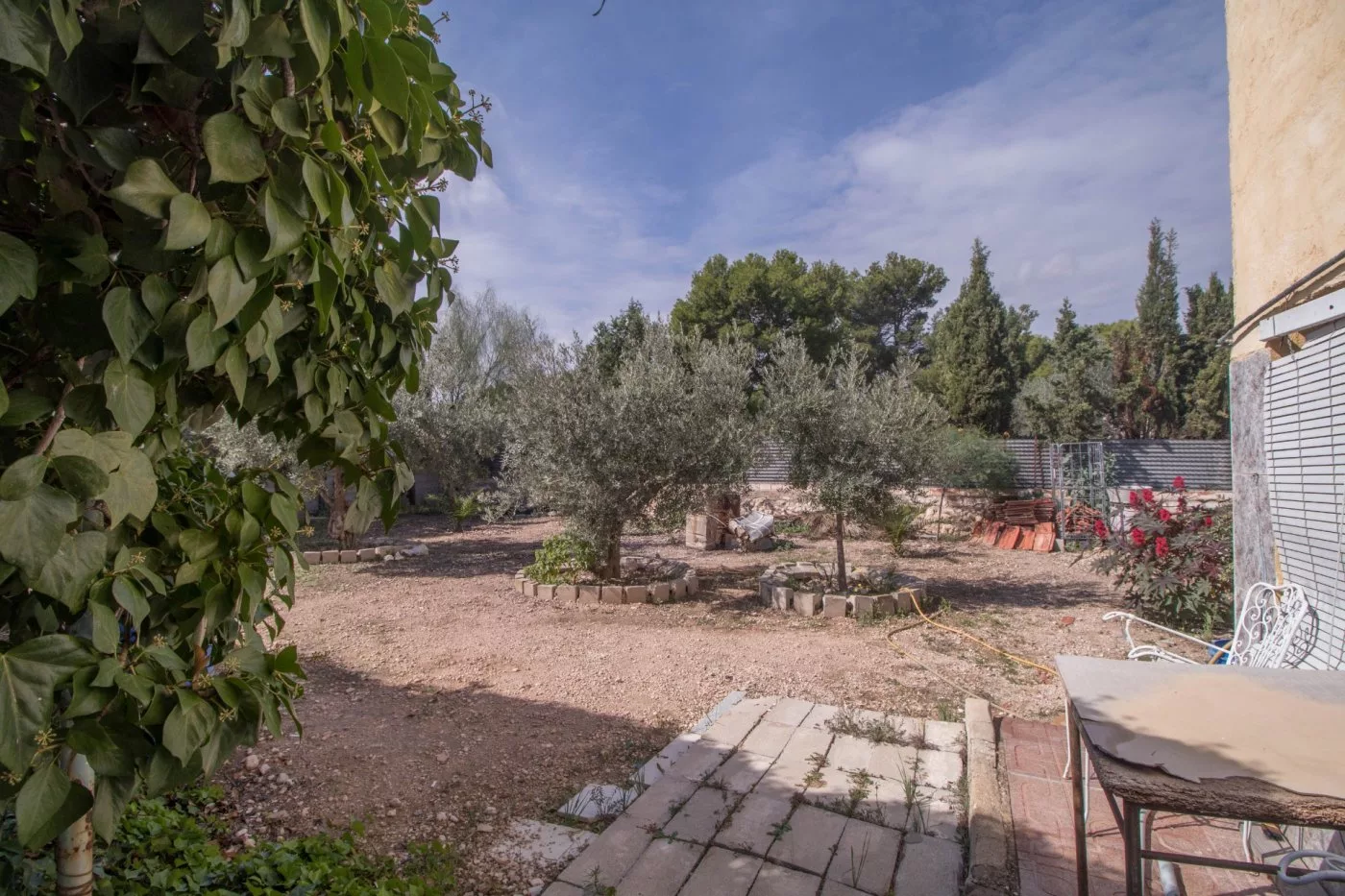 Country house · 4 bed · 1 bath · 111 m² · Elda — Photo 3 of 13