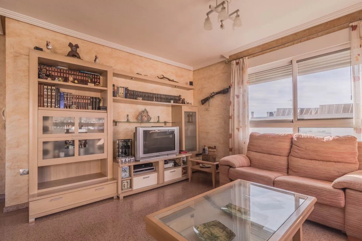 Apartment · 3 bed · 2 baths · 101 m² · Elda — Photo 2 of 19