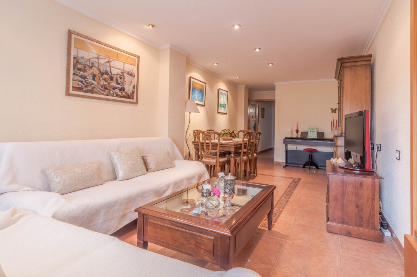 Apartment · 4 bed · 2 baths · 140 m² · Elda