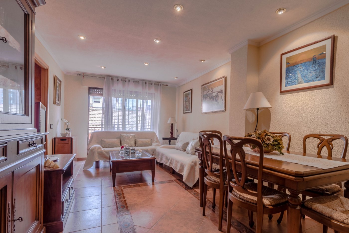 Apartment · 4 bed · 2 baths · 140 m² · Elda — Photo 2 of 16