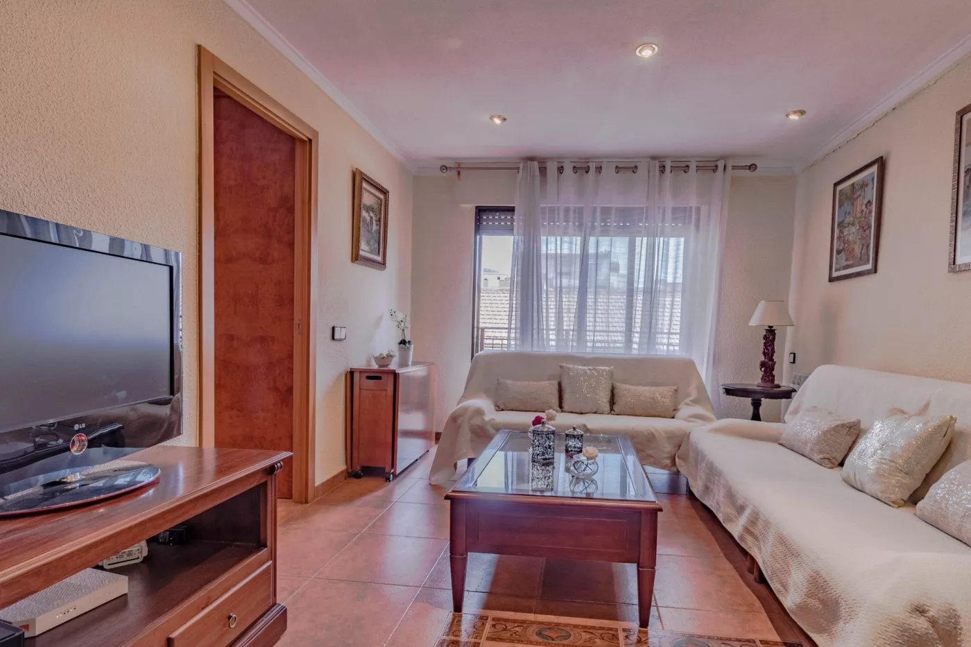 Apartment · 4 bed · 2 baths · 140 m² · Elda — Photo 3 of 16