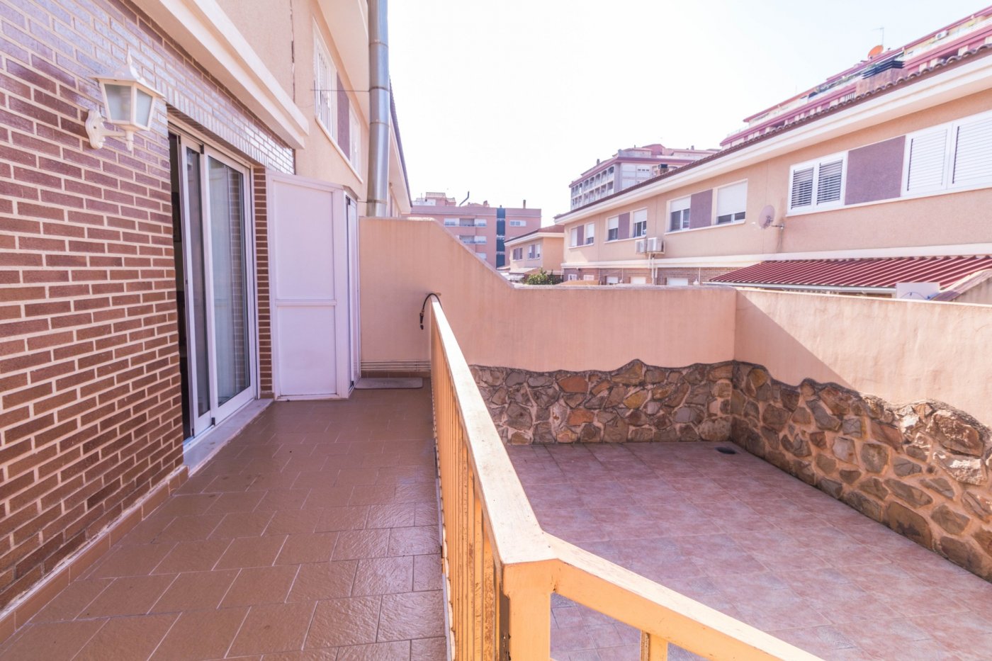 Bungalow · 3 bed · 3 baths · 180 m² · Petrer — Photo 2 of 21