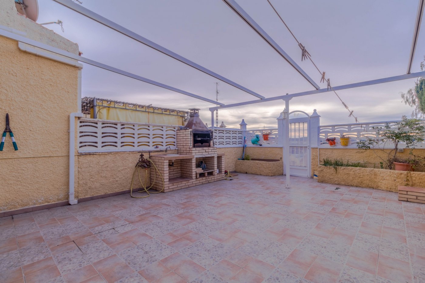 Bungalow · 4 bed · 2 baths · 130 m² · Elda — Photo 2 of 15
