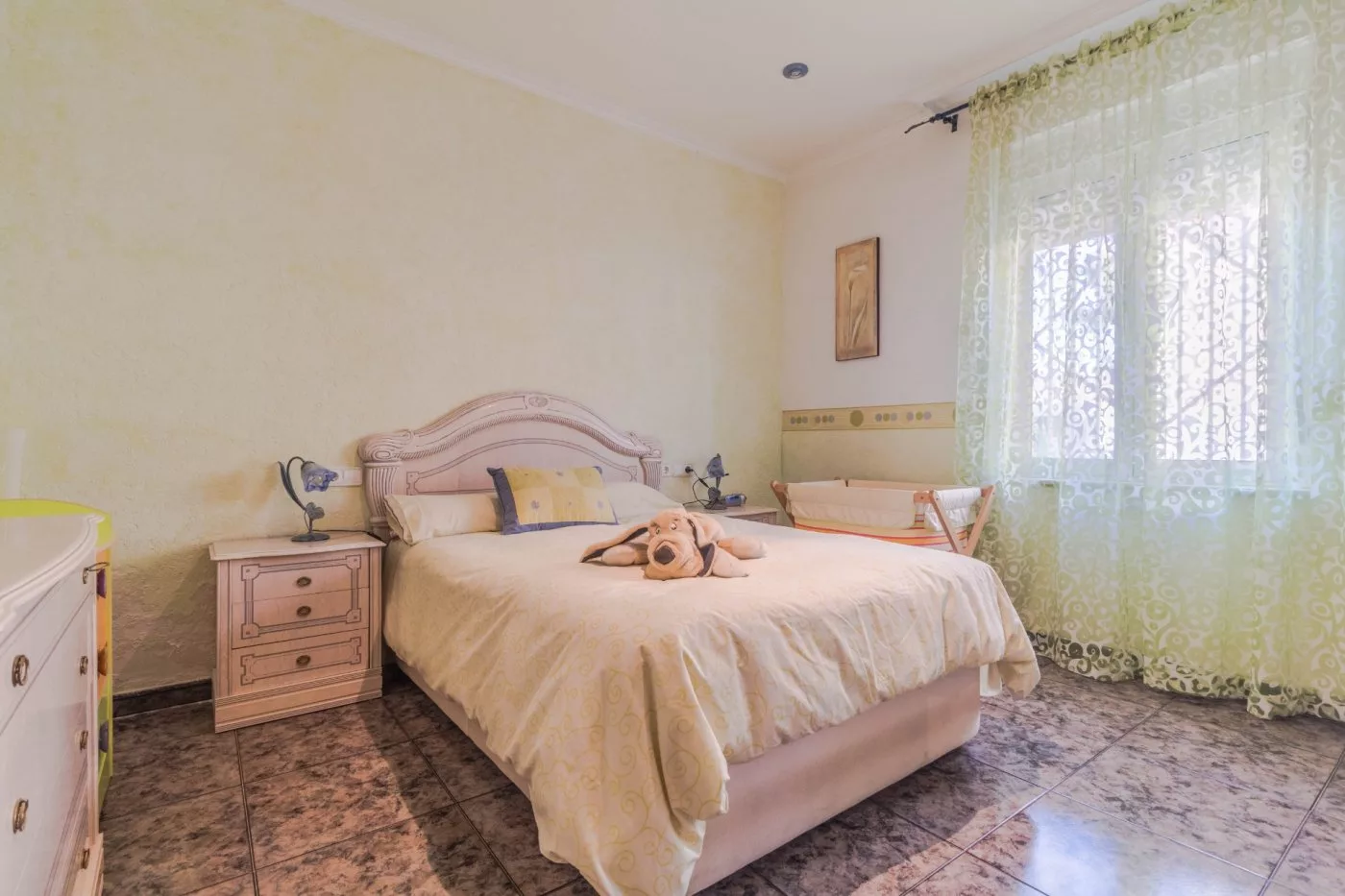 House · 6 bed · 2 baths · 218 m² · Elda — Photo 3 of 18