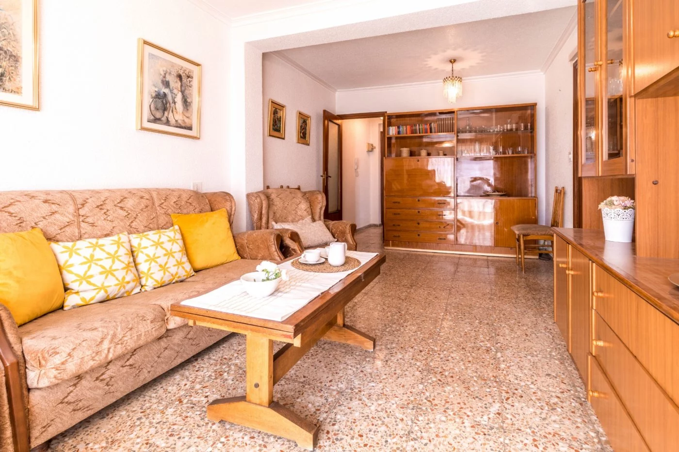 Apartment for rent in Avenidas chapí - alfonso xiii, Elda