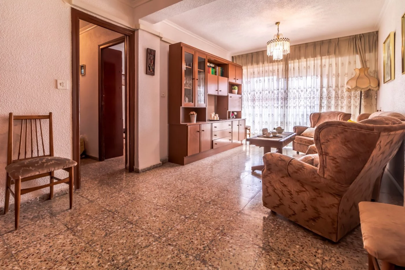 Apartment for rent in Avenidas chapí - alfonso xiii, Elda — Photo 2 of 14