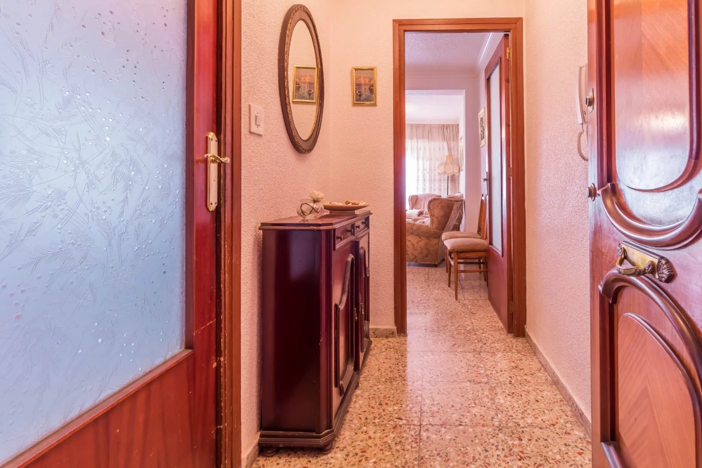 Apartment for rent in Avenidas chapí - alfonso xiii, Elda — Photo 3 of 14