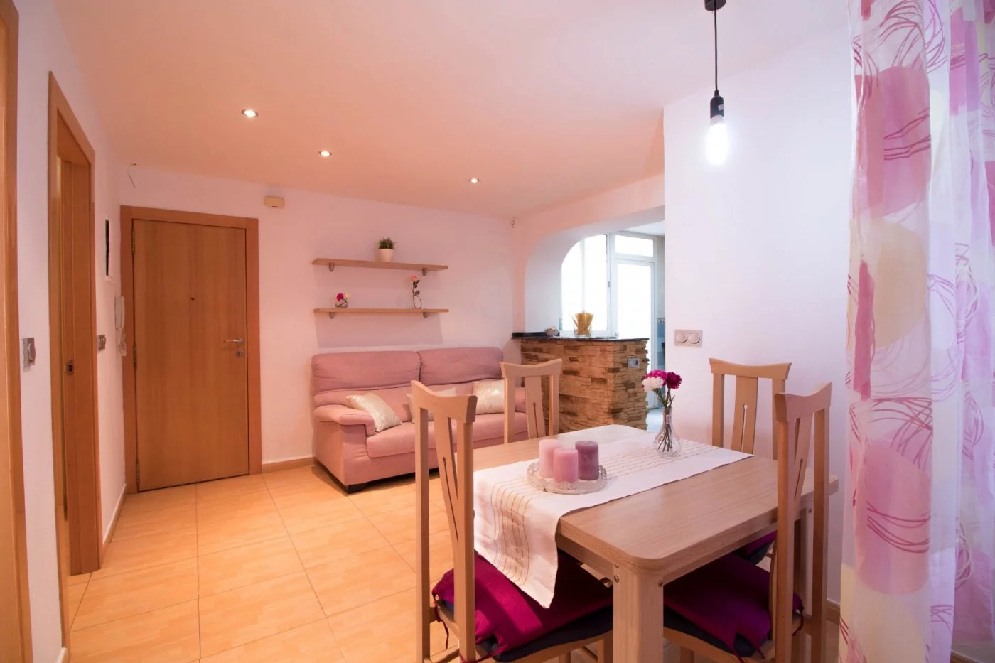 Apartment for rent in Av. alfonso xiii, Elda — Photo 5 of 10