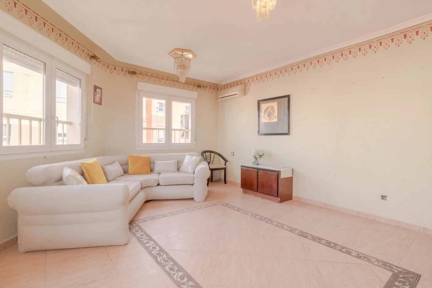 Apartment for rent in Av. de Madrid, Petrer — Photo 3 of 12