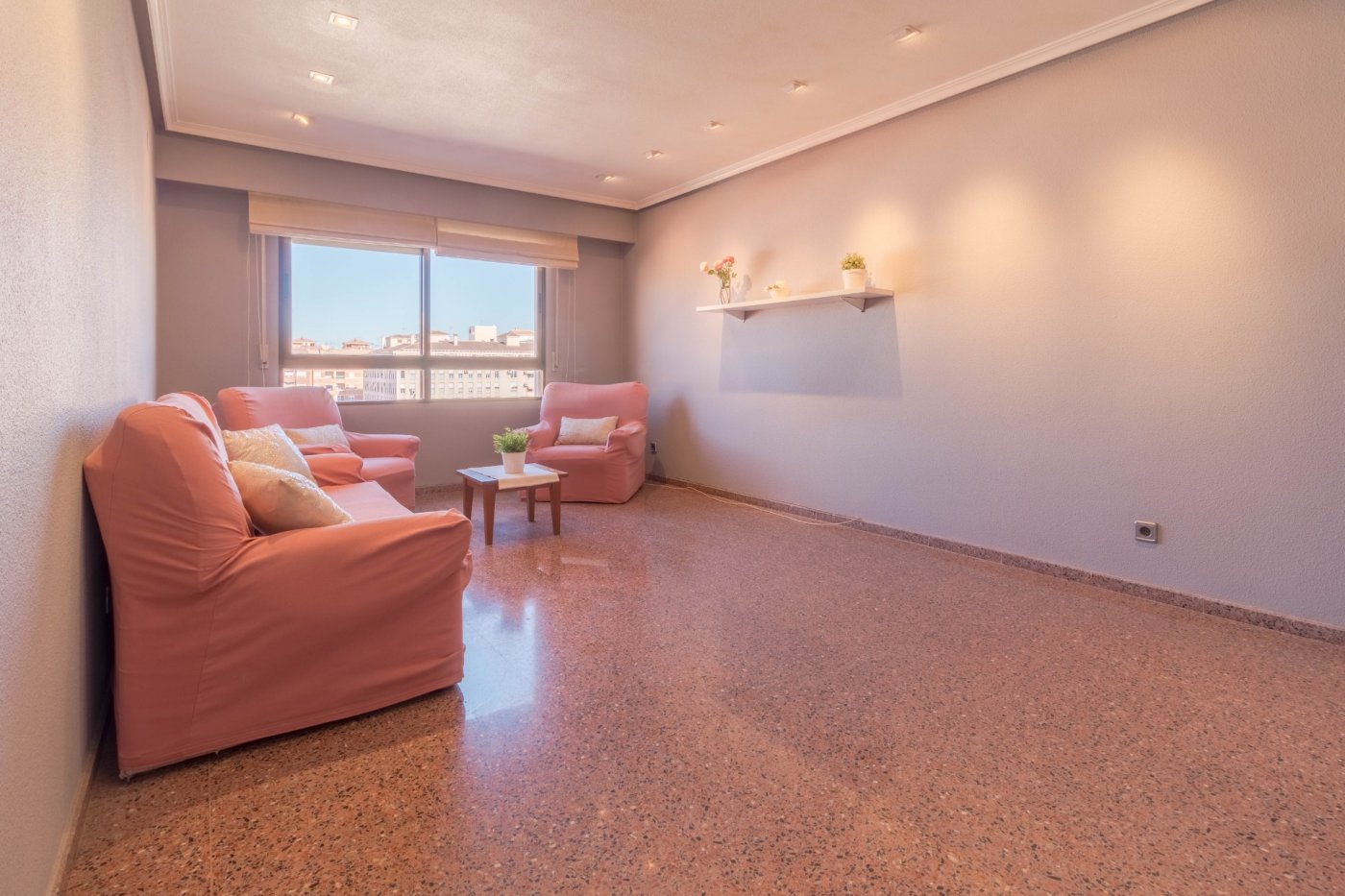 Apartment · 3 bed · 2 baths · 90 m² · Petrer — Photo 2 of 21