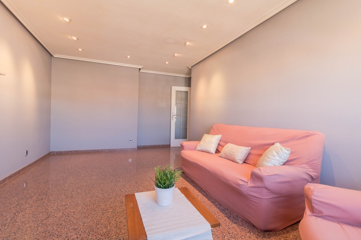 Apartment · 3 bed · 2 baths · 90 m² · Petrer — Photo 4 of 21