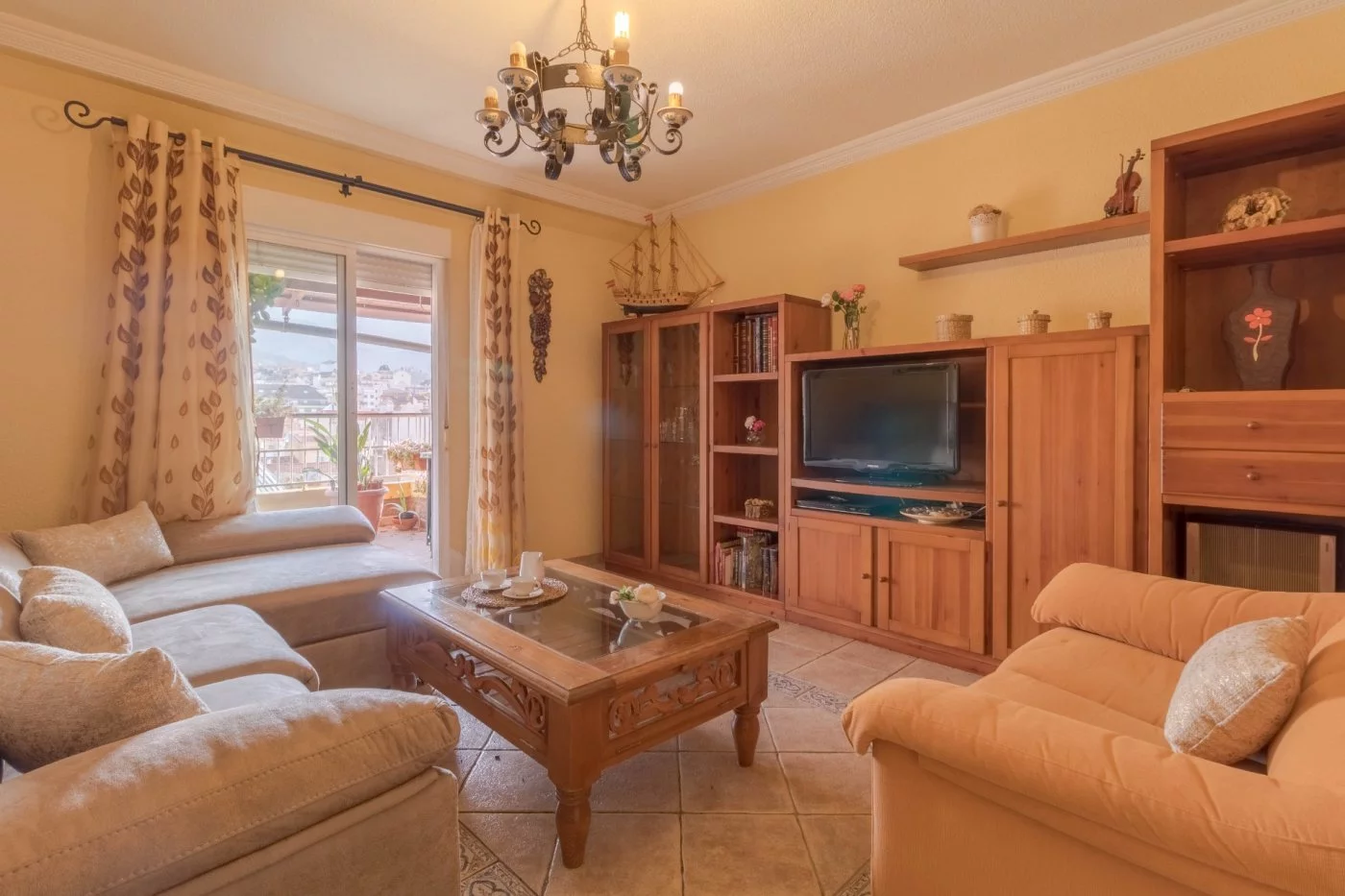 Ático for rent in Felipe v, Petrer — Photo 2 of 10