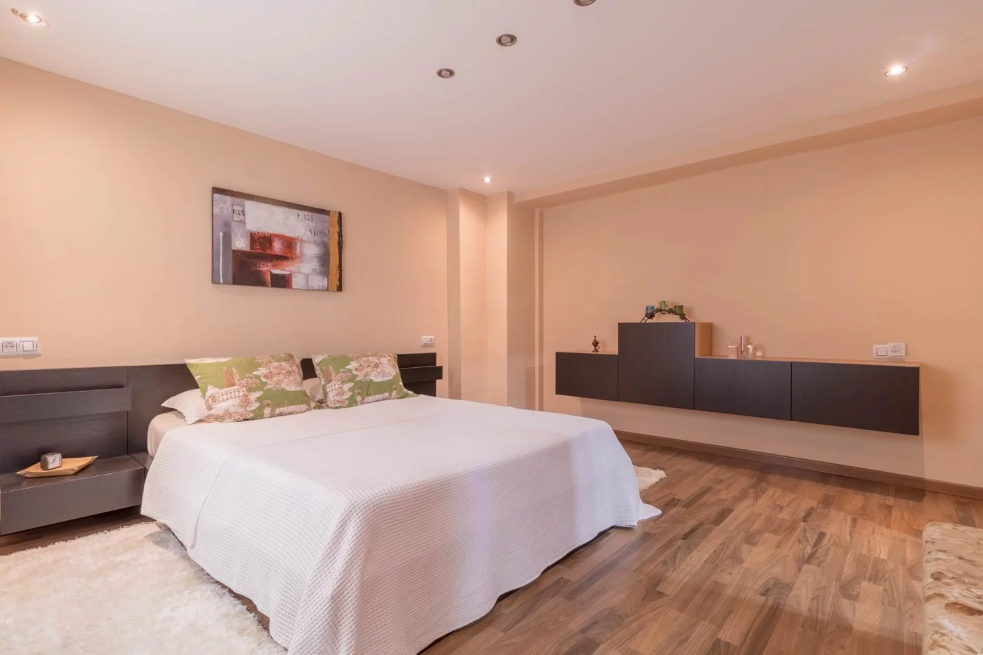 Apartment for rent in Cruz de los caídos, Elda — Photo 2 of 16