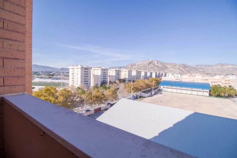 Apartment for rent in Avenida de ronda, Elda
