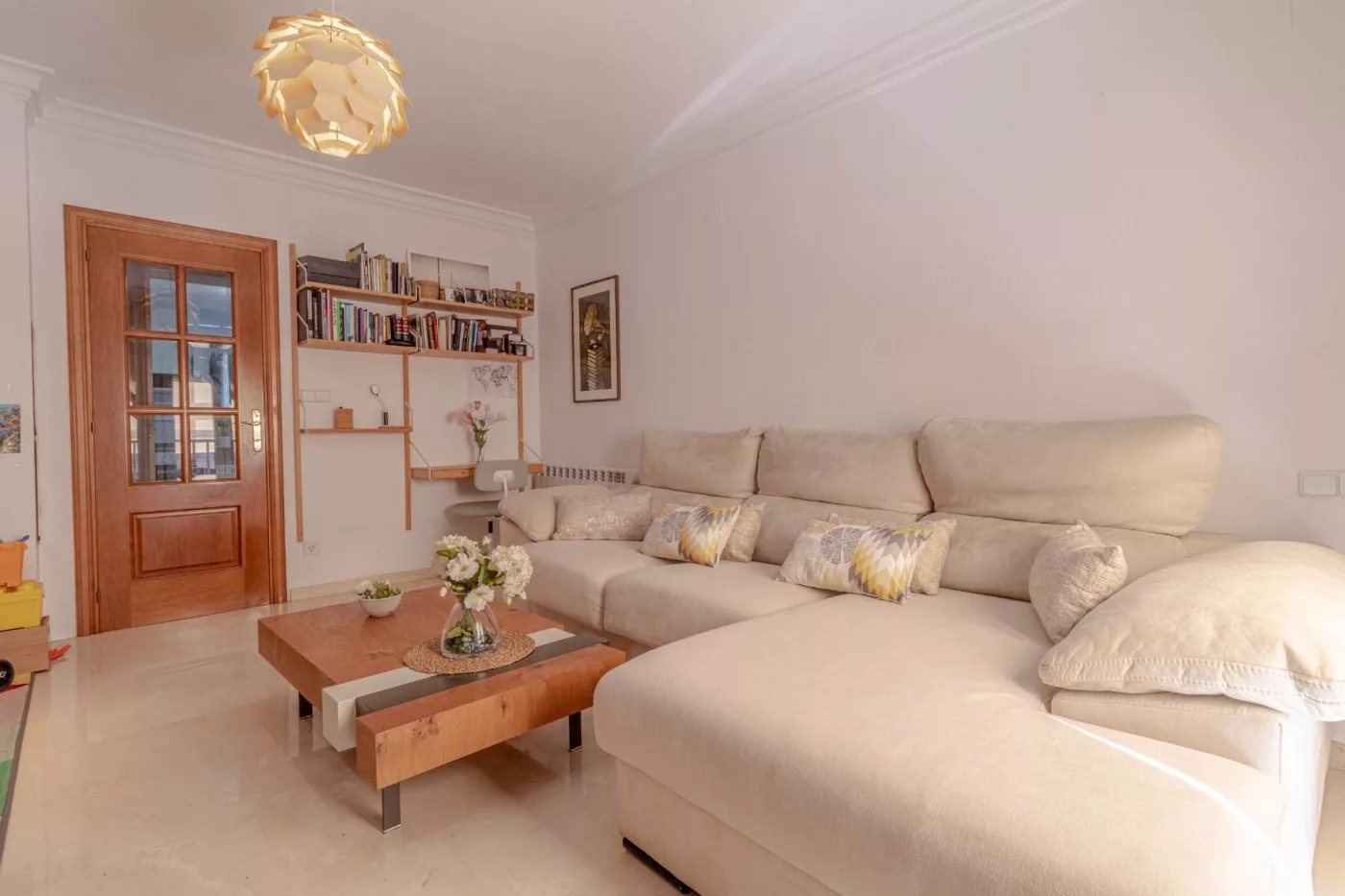 Apartment · 3 bed · 2 baths · 110 m² · Elda — Photo 2 of 18