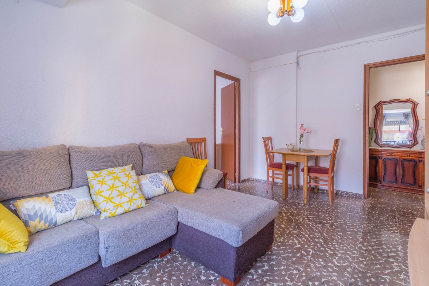 Apartment · 3 bed · 1 bath · 70 m² · Petrer — Photo 3 of 12