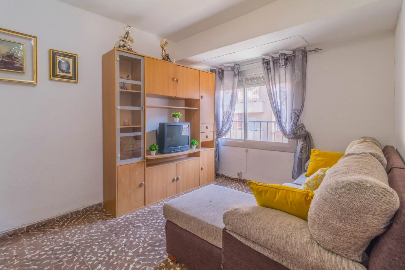 Apartment · 3 bed · 1 bath · 70 m² · Petrer — Photo 2 of 12