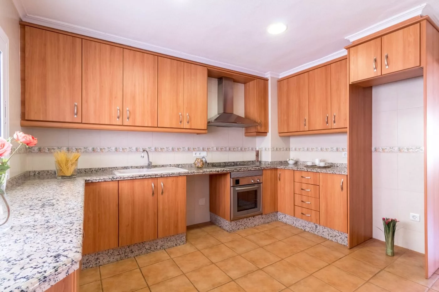 Apartment · 3 bed · 2 baths · 140 m² · Elda — Photo 3 of 16